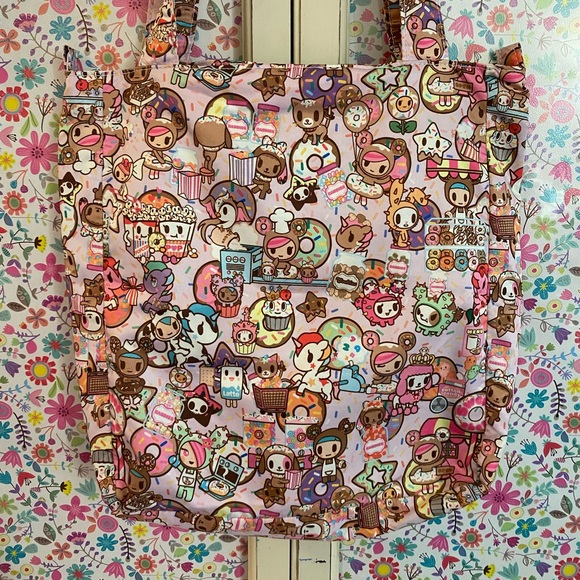 Tokidoki Donutellas Sweet Shop Be Light - Picture 4 of 4